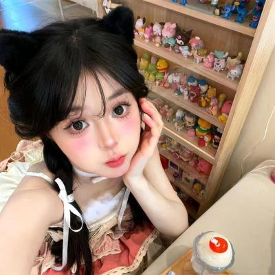 毛衣女郎